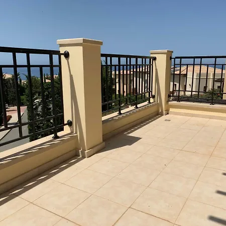 דירה Theseus Sea View קוקליה